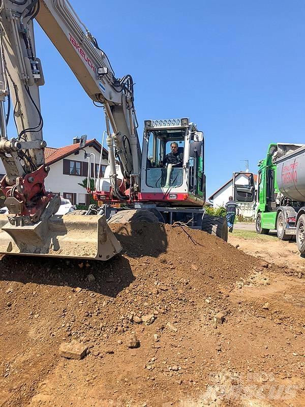 Takeuchi TB 2150 Гусеничные экскаваторы