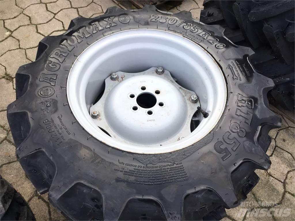 BKT 280/85R20 Шины и колёса