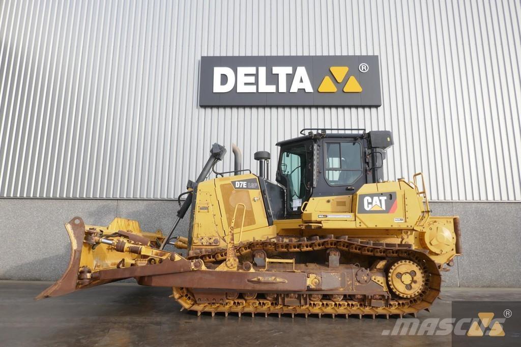 CAT D7E LGP Гусеничные бульдозеры