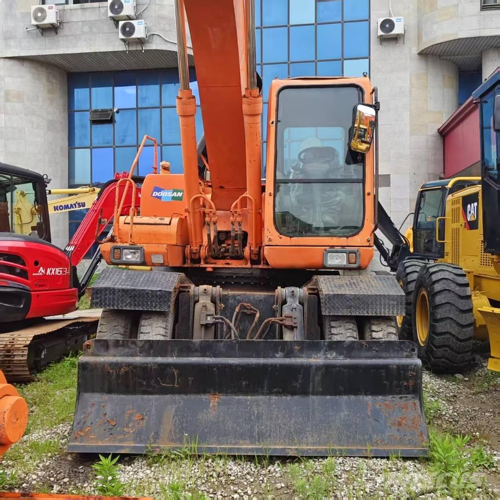 Doosan DH 210 W-7 Колёсные экскаваторы