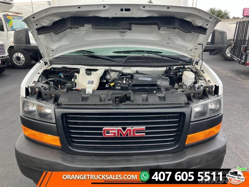 GMC Savana G3500 Изотермический фургон