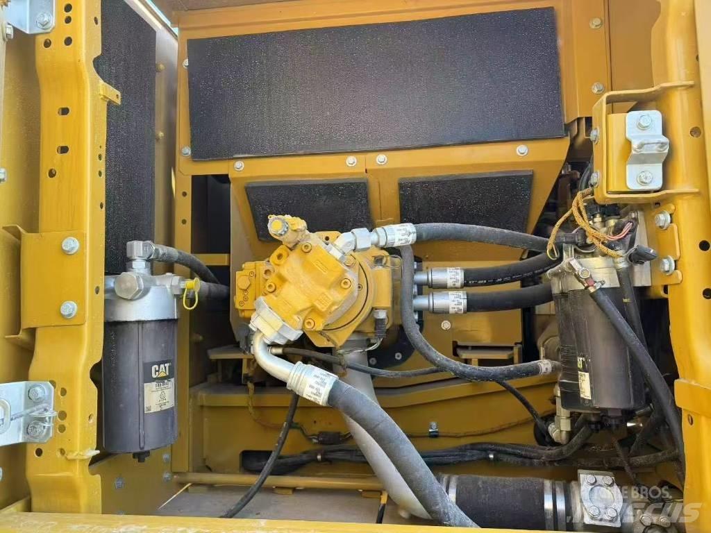 CAT 345GC Гусеничные экскаваторы