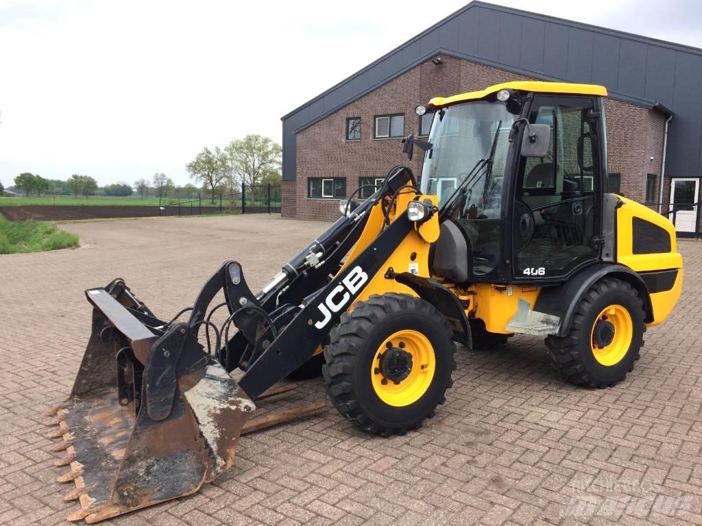 JCB 406 Фронтальные погрузчики
