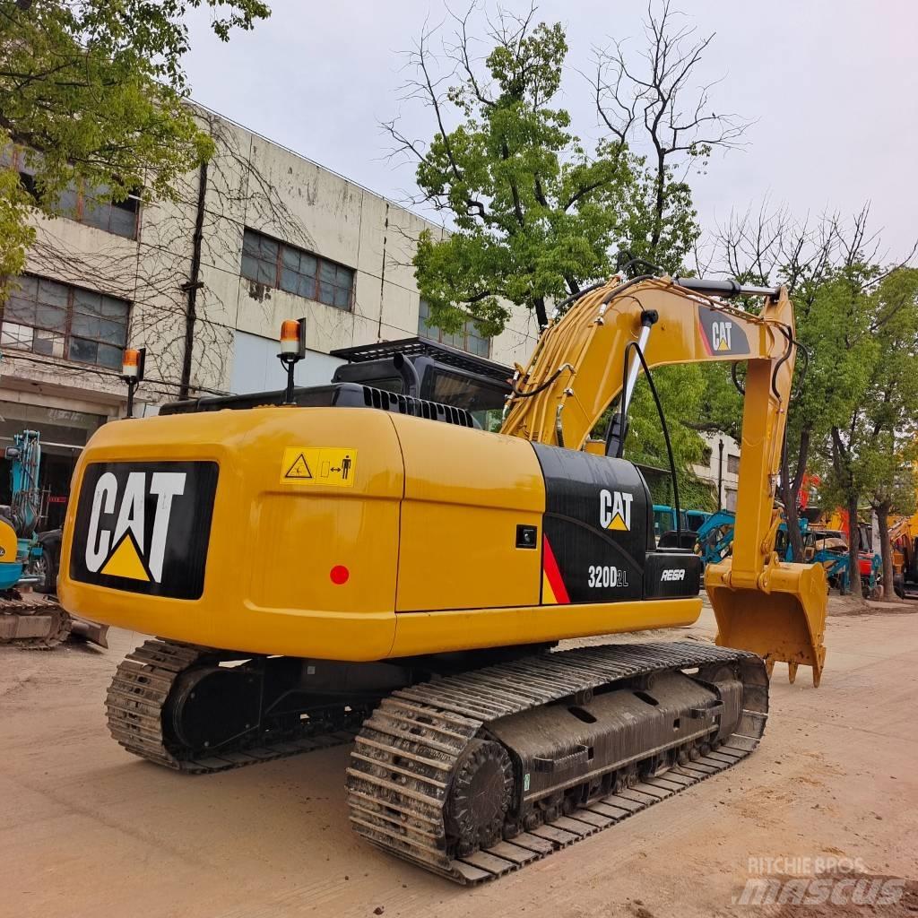 CAT 320D Гусеничные экскаваторы