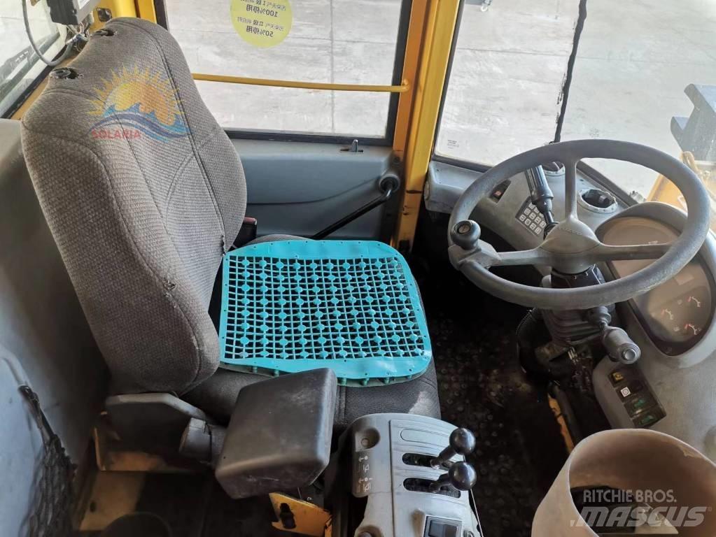 Volvo L 120 E Фронтальные погрузчики