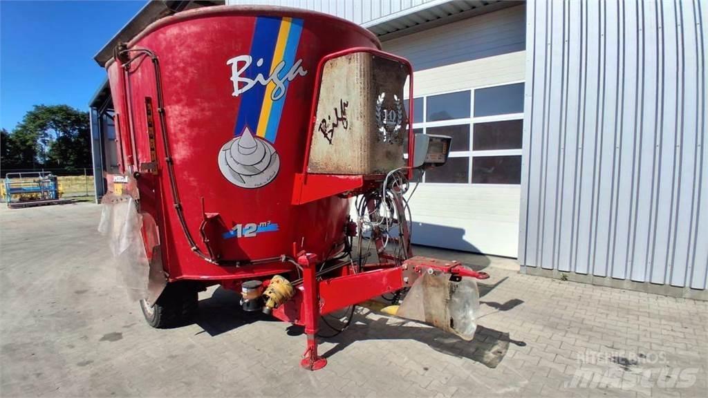 Peecon VME 120 Кормораздатчики