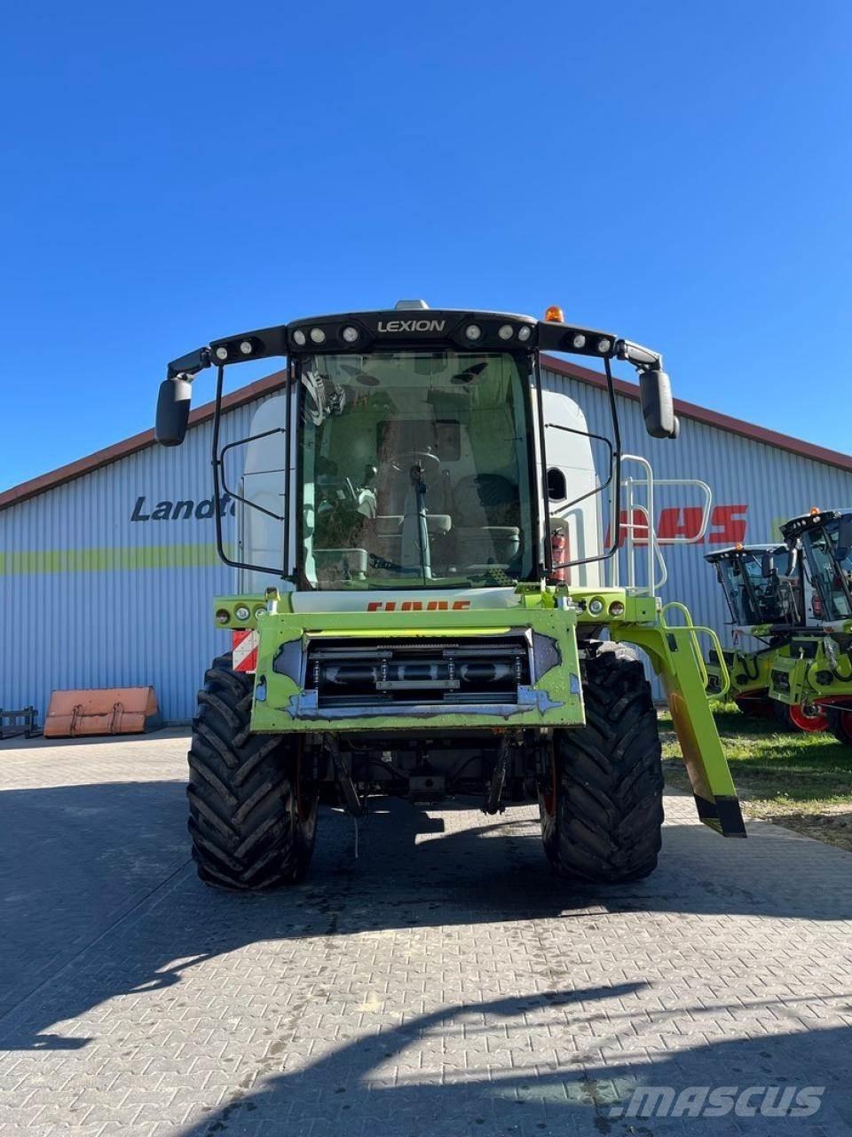 CLAAS Lexion 750 Зерноуборочные комбайны