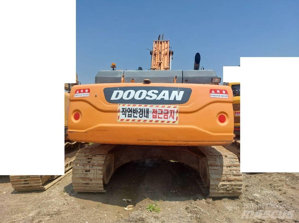 Doosan DX 300 LCA Гусеничные экскаваторы