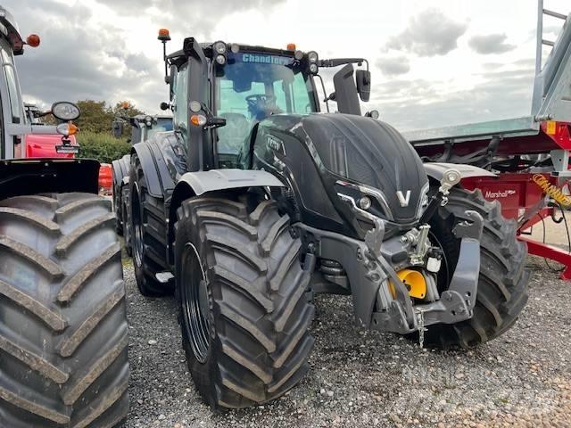 Valtra T215A Трактора