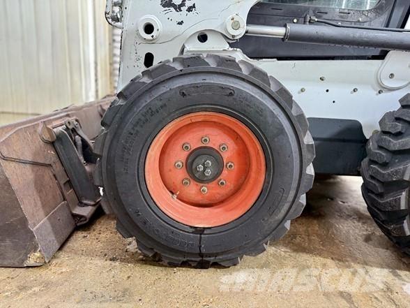 Bobcat S630 Мини-погрузчики