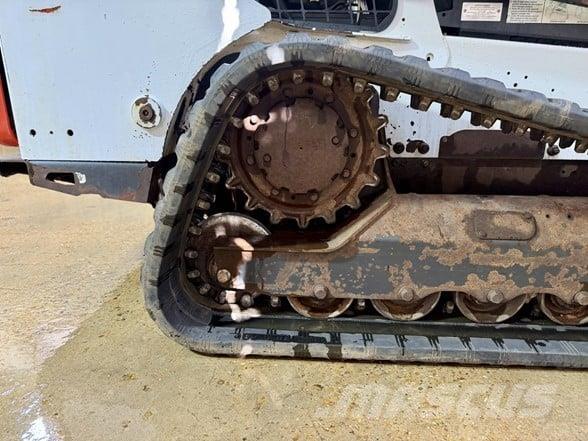 Bobcat T740 Мини-погрузчики