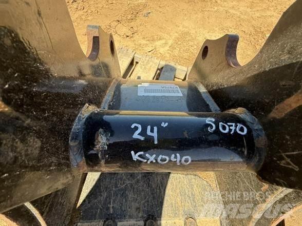Kubota  Ковши