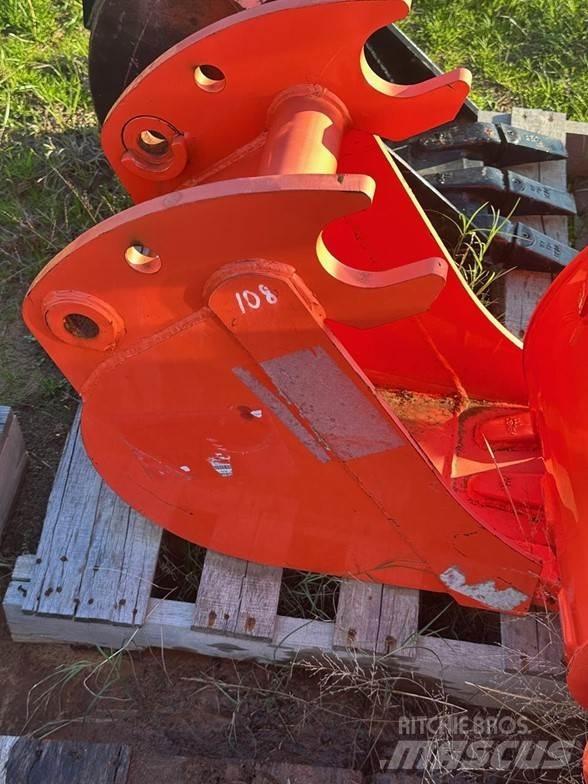 Kubota A0030 Ковши
