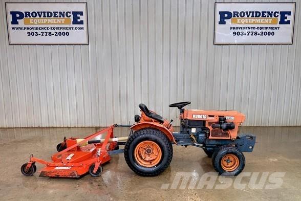 Kubota B7100 Трактора