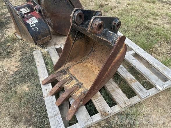 Kubota BT3003 Ковши