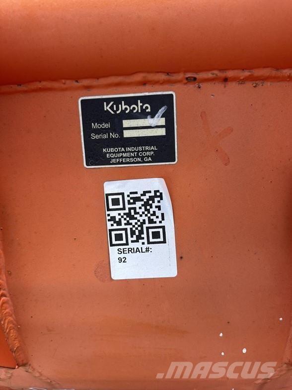 Kubota BT4584 Ковши