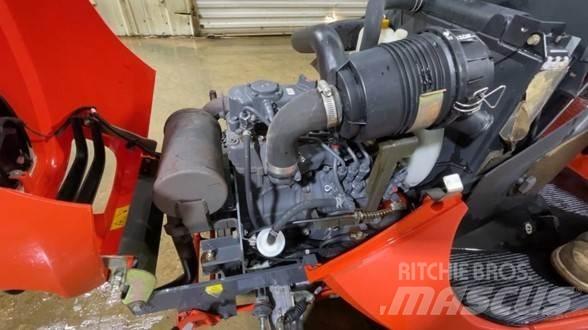 Kubota GR2110 Самоходные газонокосилки