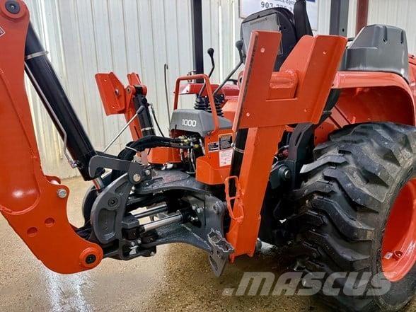 Kubota L47 Экскаваторы-погрузчики