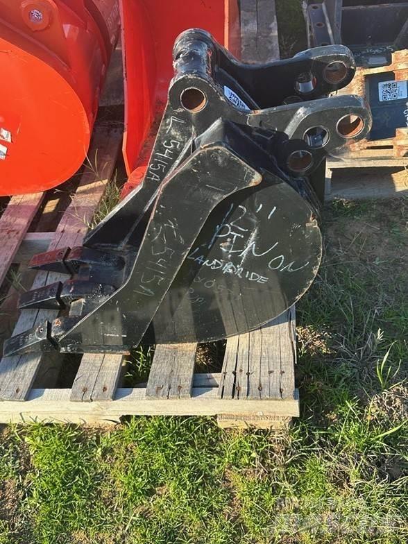 Kubota L5415A Ковши