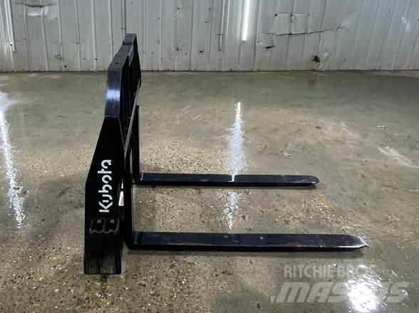 Kubota PFL4648 Паллетные вилы