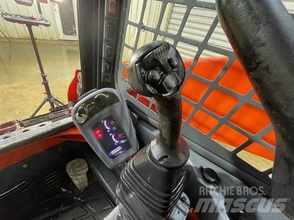 Kubota SSV65 Мини-погрузчики