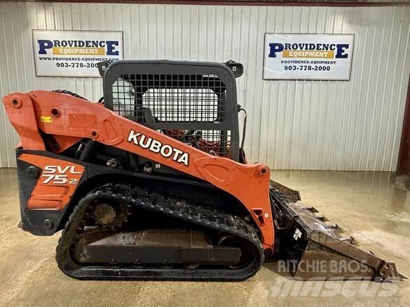 Kubota SVL75-2 Мини-погрузчики