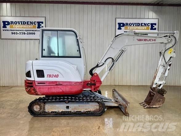 Takeuchi TB240 Мини-экскаваторы