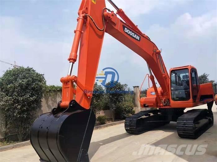Doosan DH220LC-7 Гусеничные экскаваторы