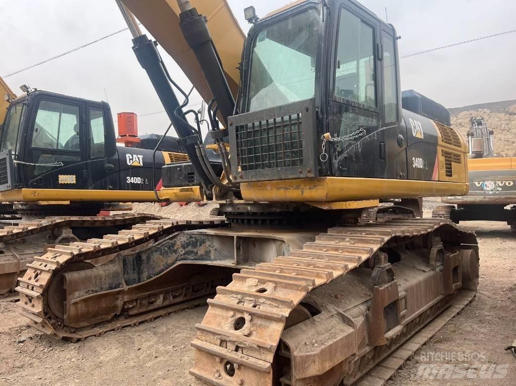 CAT 340D2L Гусеничные экскаваторы