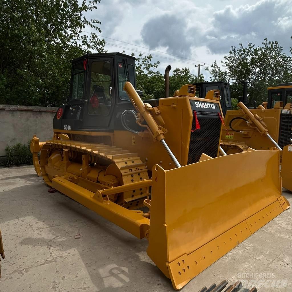 Shantui SD 16 Гусеничные бульдозеры