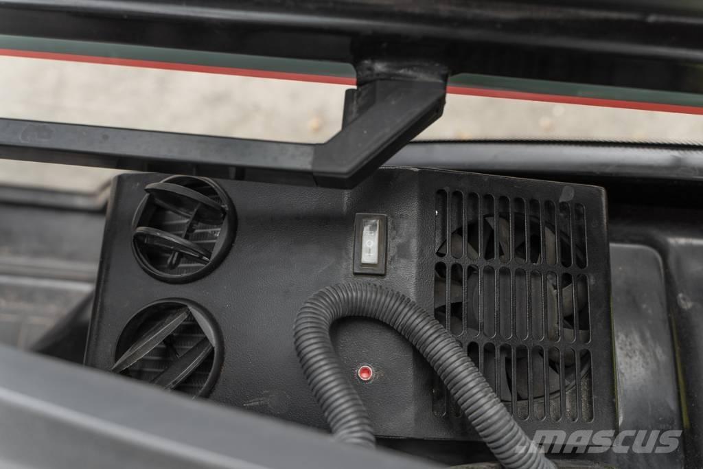 Manitou MI 30 D Дизельные погрузчики