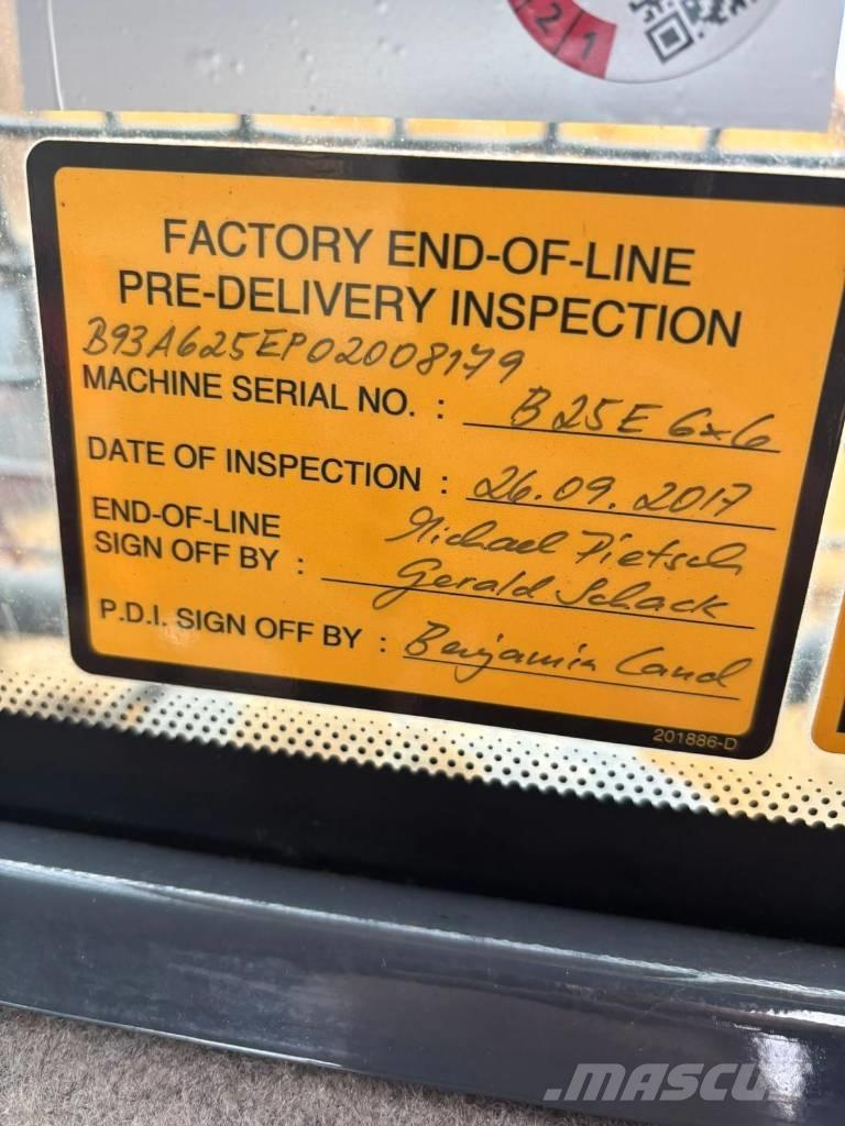 Bell B 25 E Шарнирно-сочленённые самосвалы