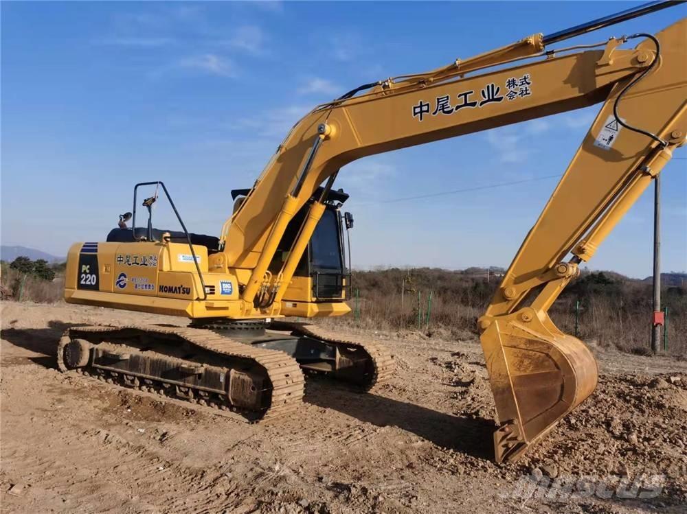 Komatsu PC 220-8 Гусеничные экскаваторы