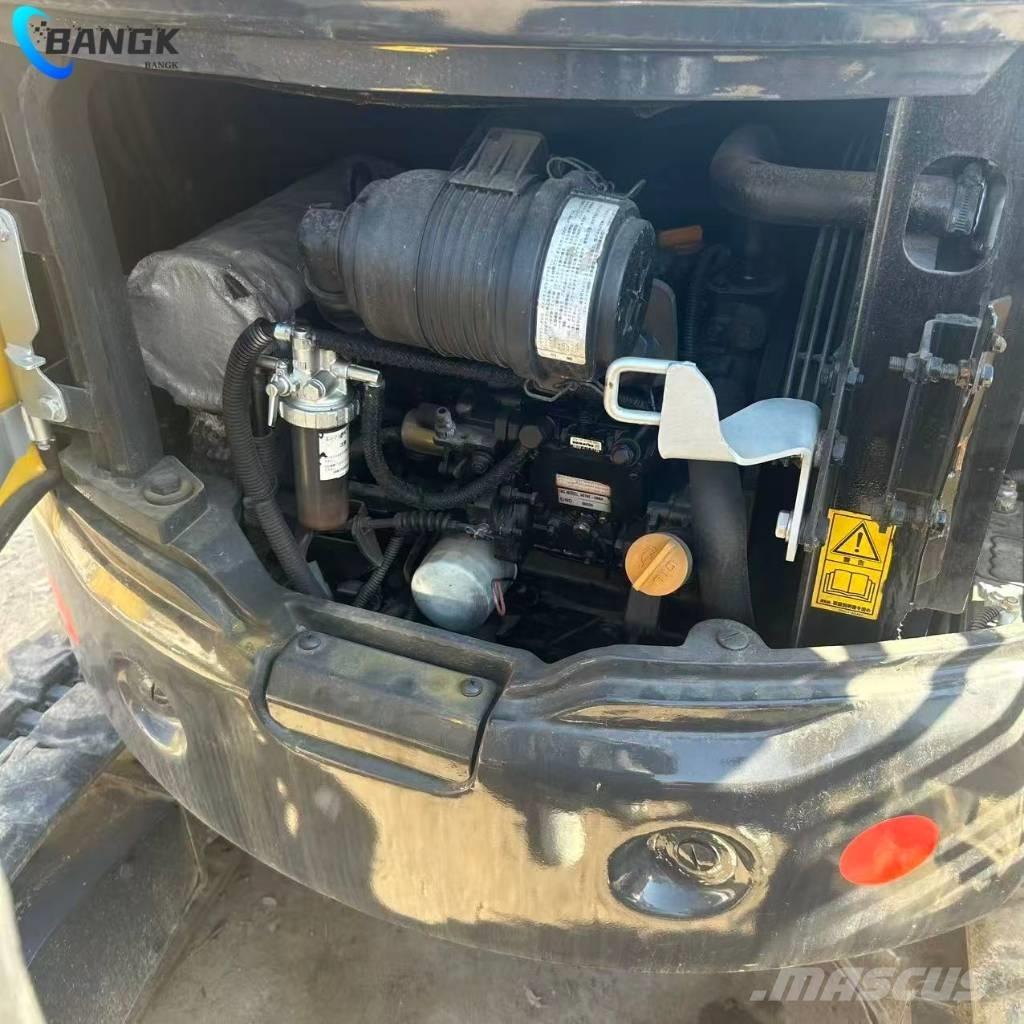 Komatsu PC20MR-3 Мини-экскаваторы