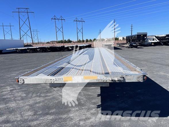 Utility 4000AE Полуприцепы-платформы/боковая разгрузка