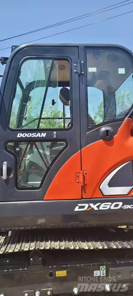 Doosan DX60 Мини-экскаваторы
