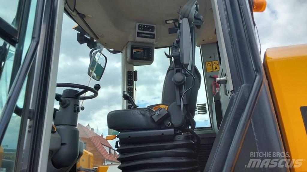 JCB 437 ZX Фронтальные погрузчики