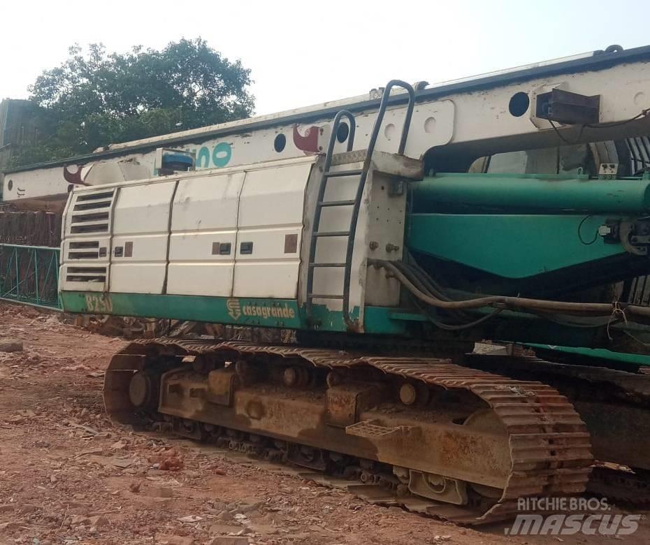 Casagrande B 250 Копровые установки