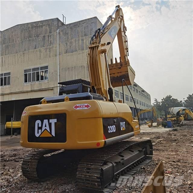 CAT 320 D Гусеничные экскаваторы