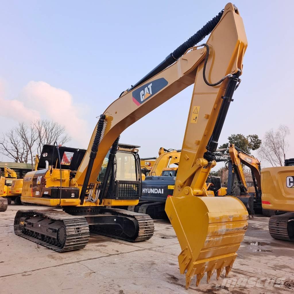 CAT 320 D Гусеничные экскаваторы