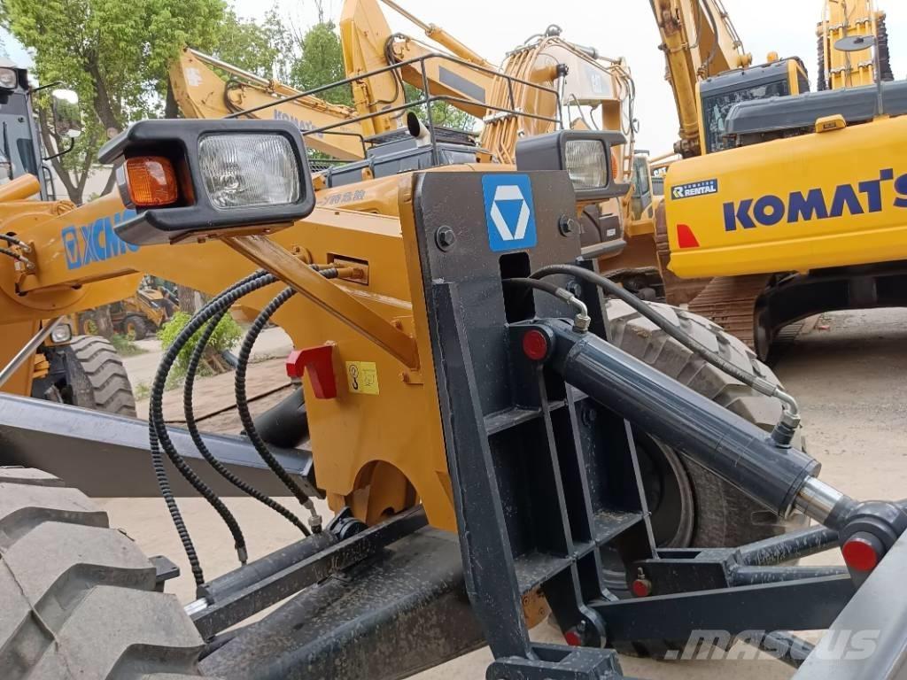 XCMG GR 2153 Грейдеры