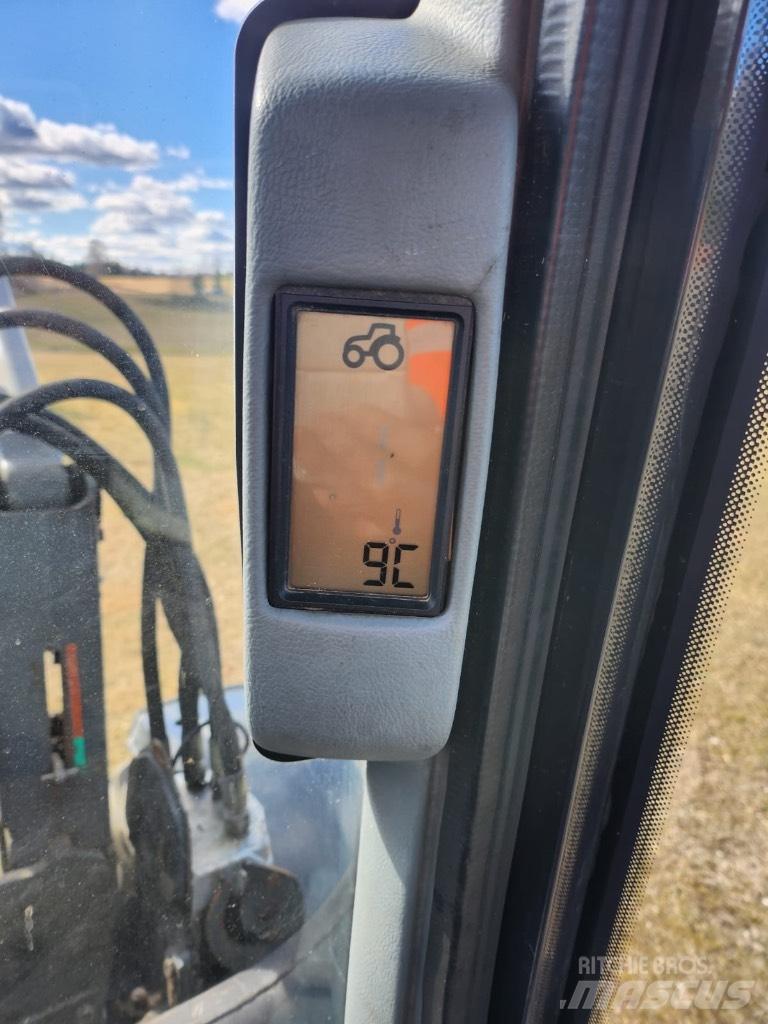 Valtra M 120 Трактора