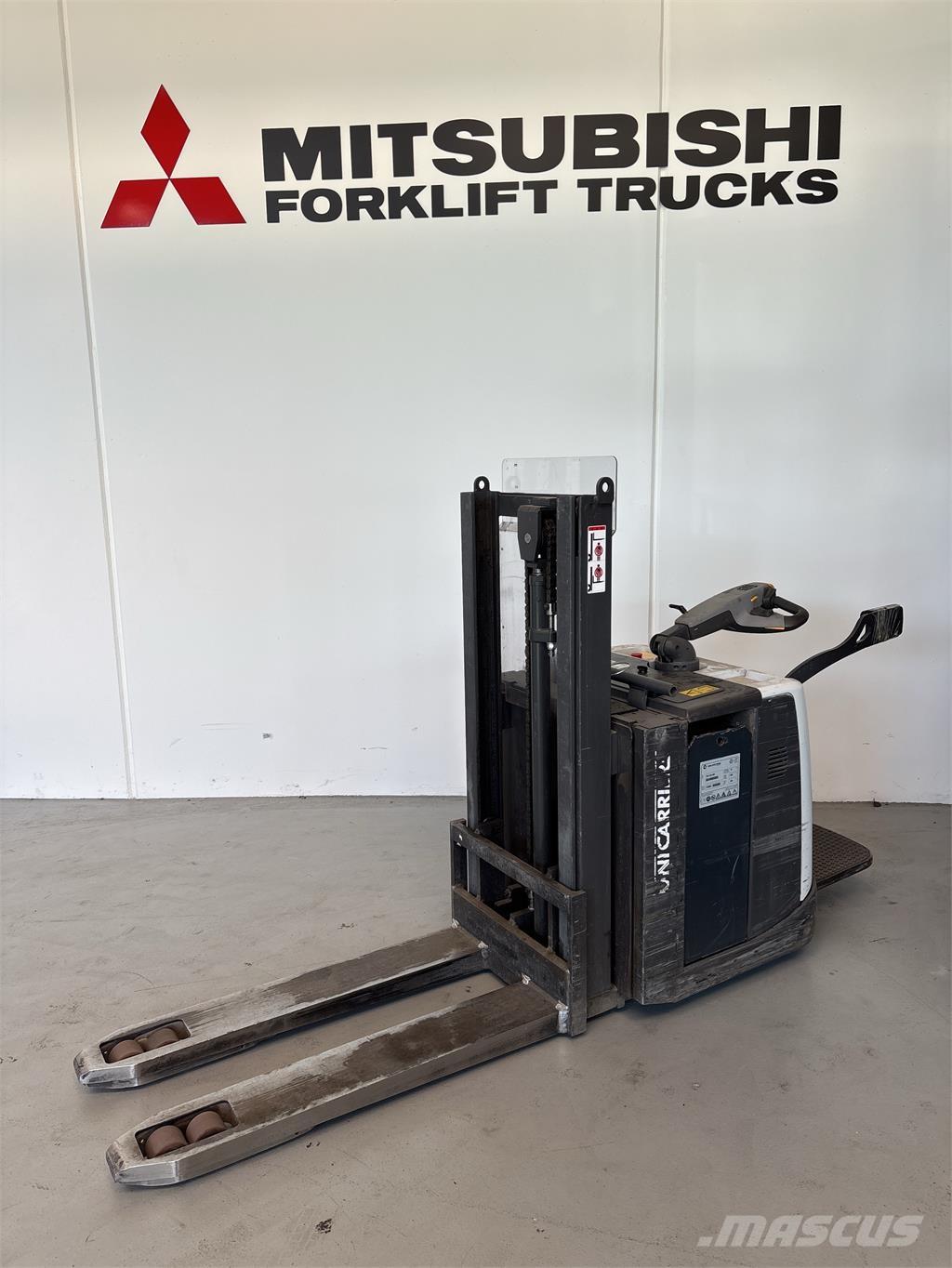 UniCarriers PDP200 Самоходные электроштабелёры