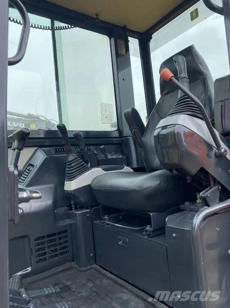 Komatsu PC 56-7 Мини-экскаваторы