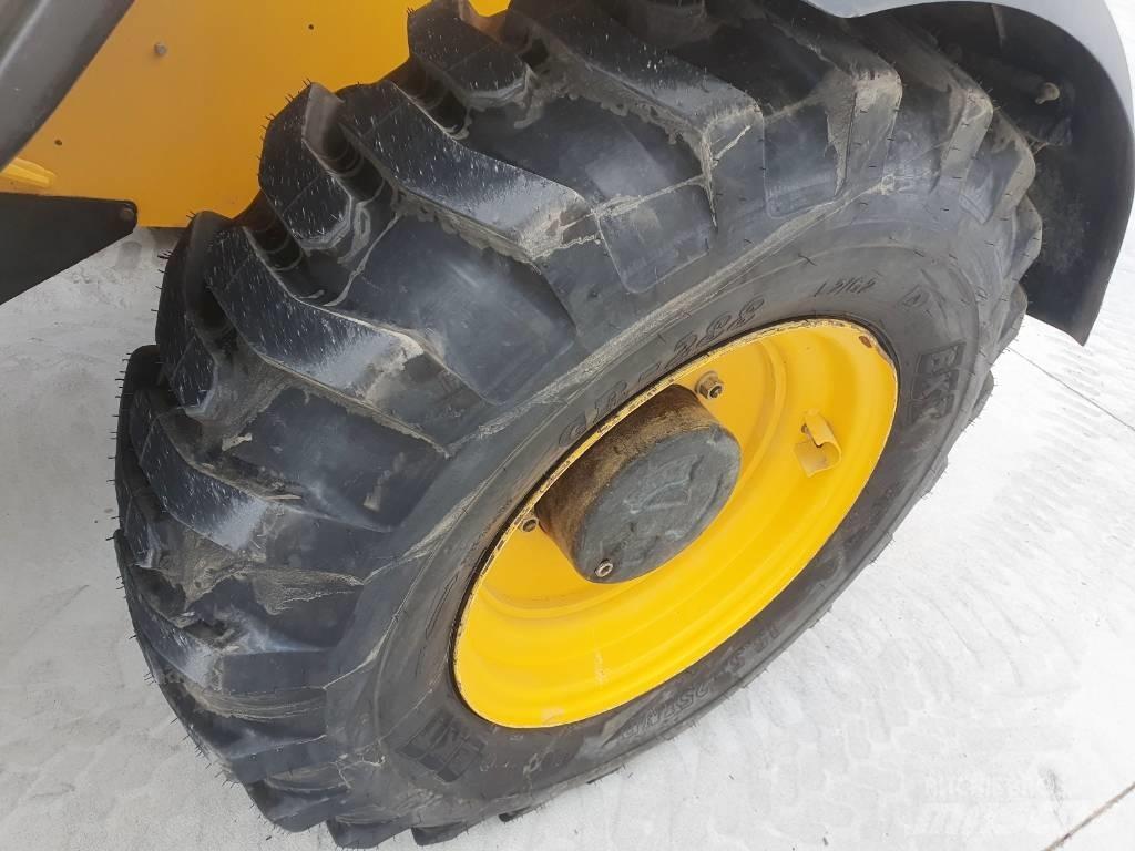 JCB 540-140     M329 Телескопические фронтальные погрузчики