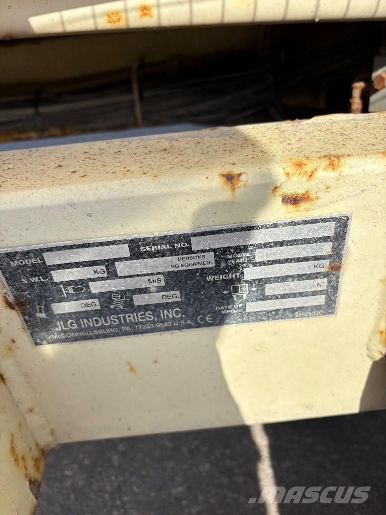 JLG 500 RTS Ножничные подъемники