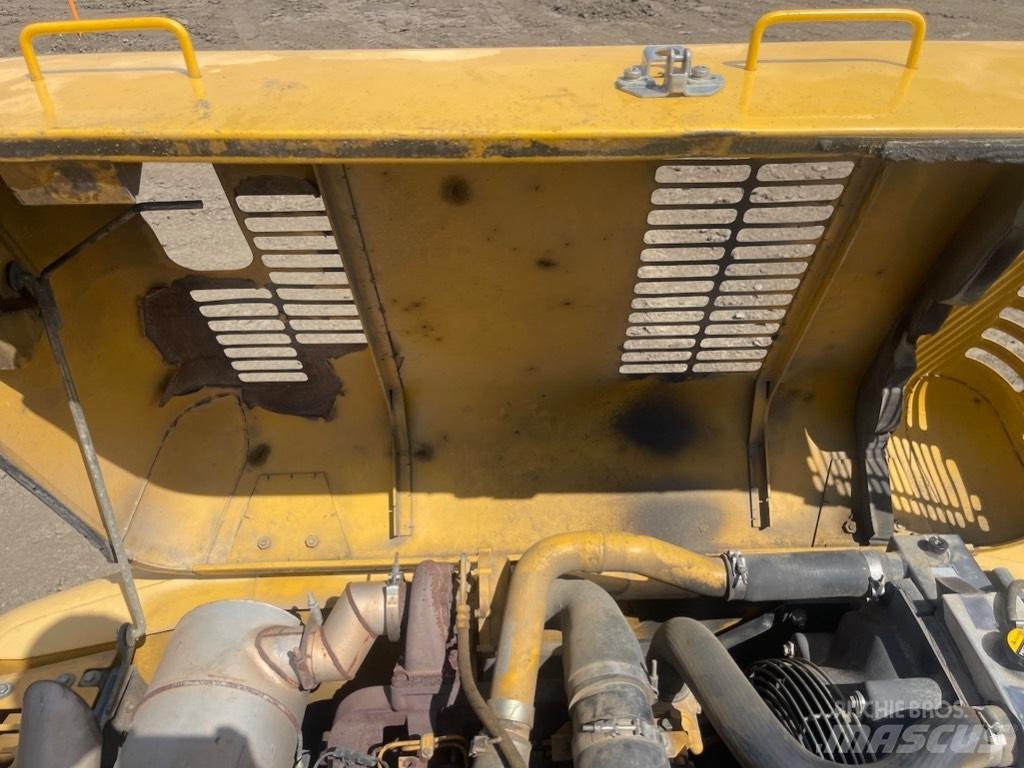 DEERE 120C Гусеничные экскаваторы