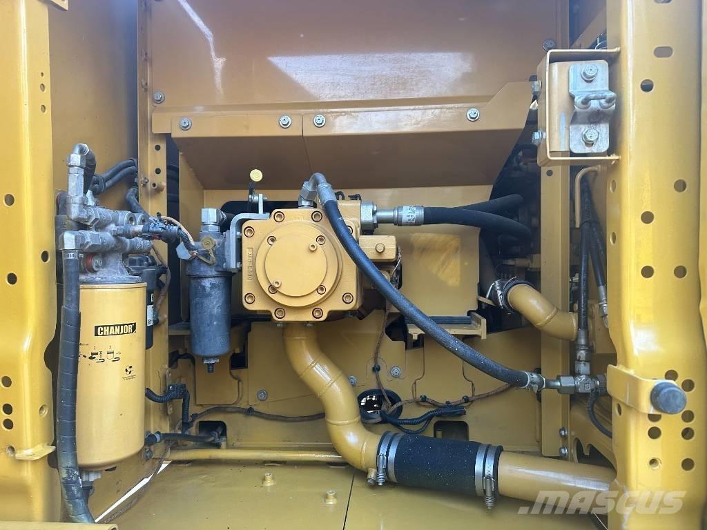 CAT 320 GC Гусеничные экскаваторы