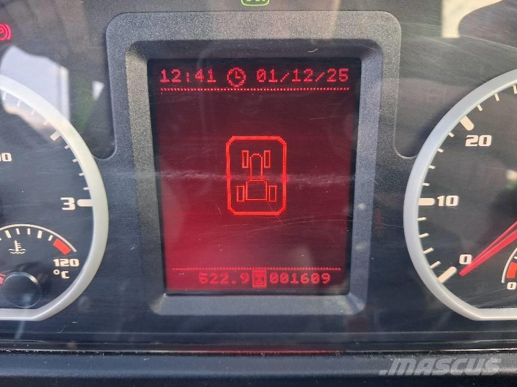 Merlo P 27.6 Plus Сельскохозяйственные телескопические погрузчики