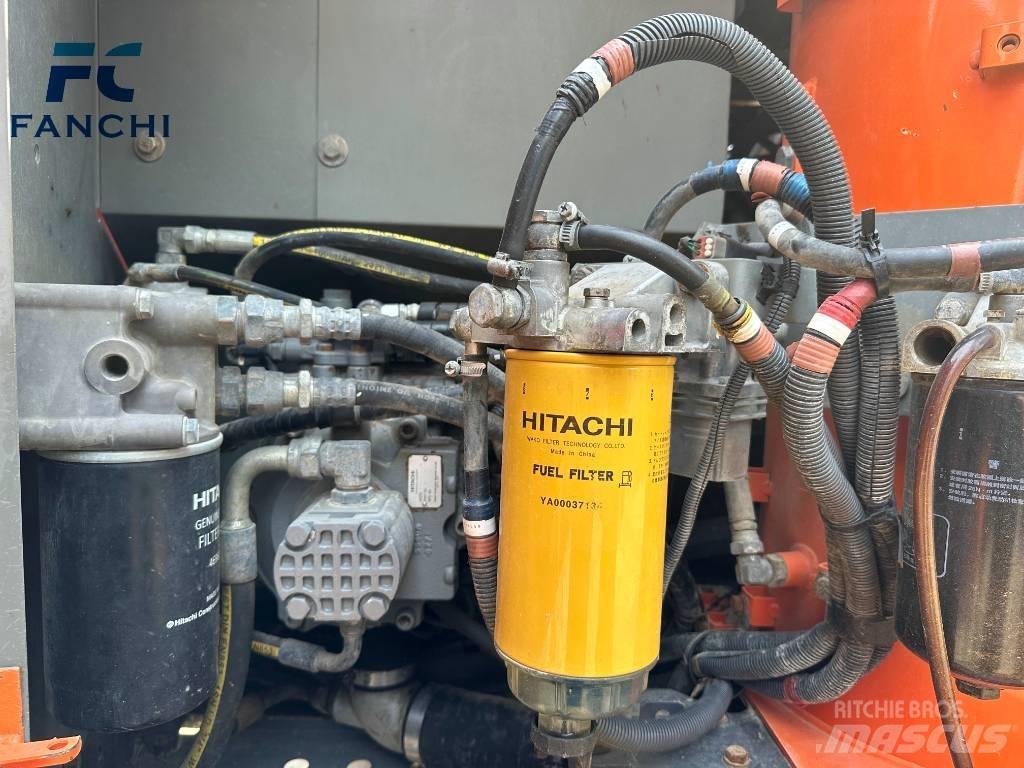 Hitachi ZX 130 Гусеничные экскаваторы